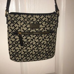 Tommy Hilfiger cross body